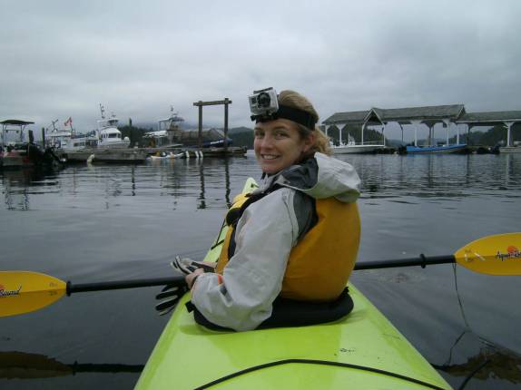 Passeio de caiaque em Tofino, na costa oeste da Vancouver Island, na Columbia Britânica.no Canadá